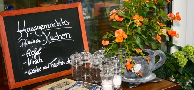 Selbstgebackener Kuchen im Landidyll Hotel Brauneberger Hof