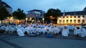 Erstes Weiße Dinner in Trier war ein voller Erfolg